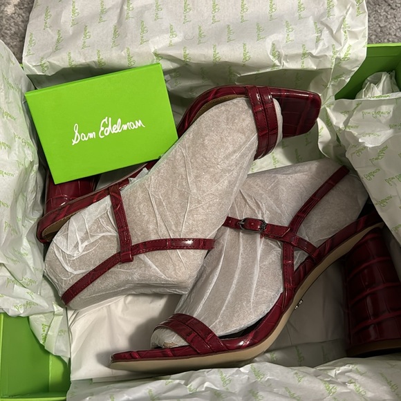 Sam Edelman Kia Block Heel Sandal - Picture 5 of 9